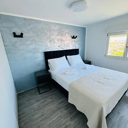 Mediterraneo And Apartman